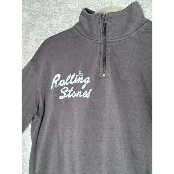 Rolling Stones Gray Sweatshirt Large Logo on Back 1/4 Zip - ?‎ Size - Picture 2 of 6